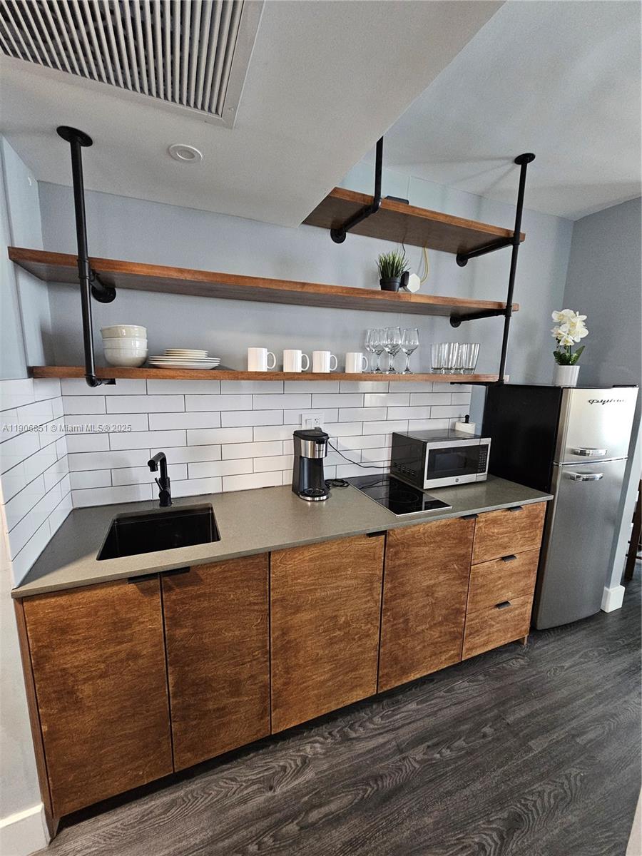 Photo of 19201 Collins Ave  #324, Sunny Isles Beach, Florida, 33160 - 