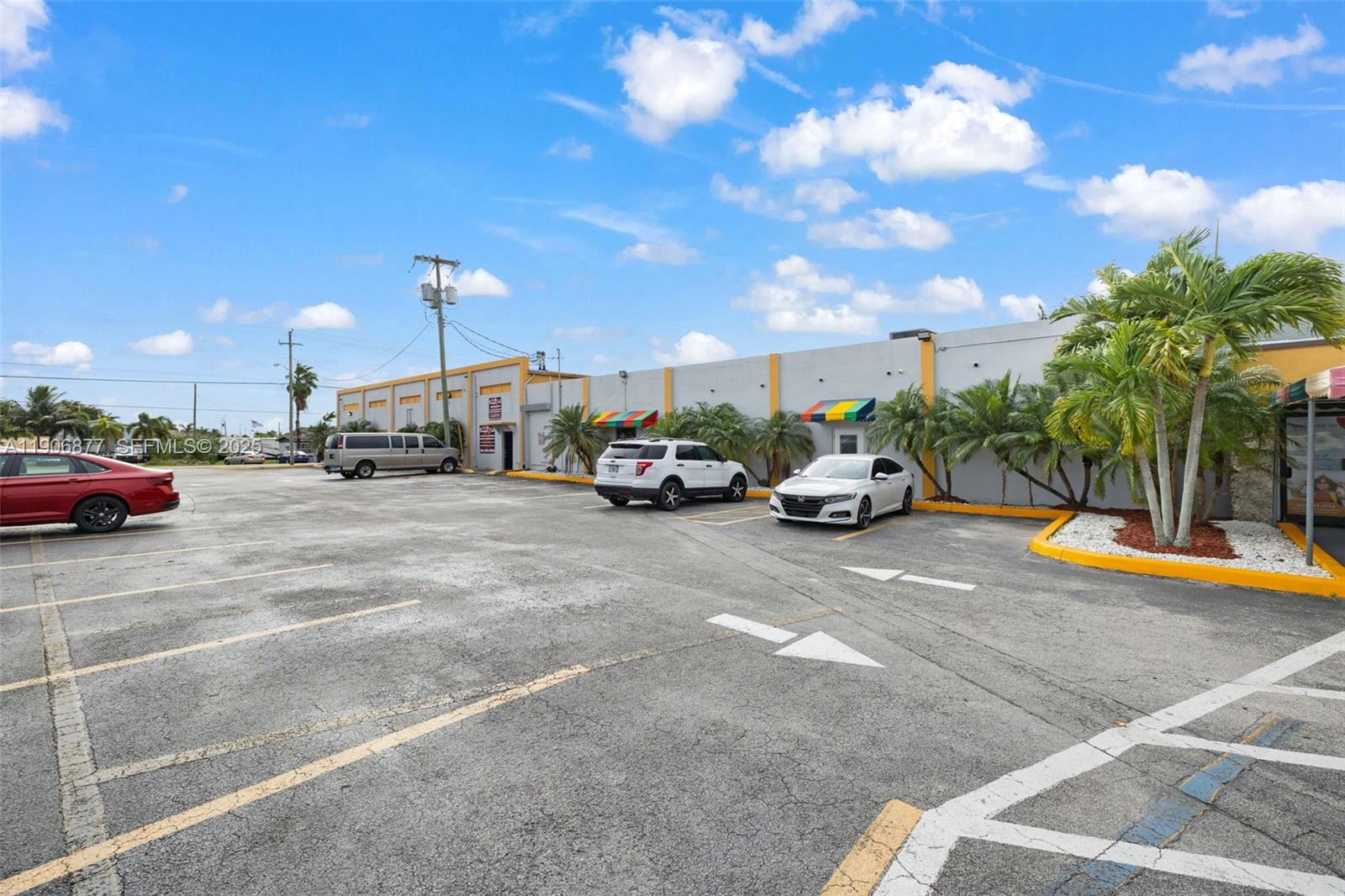 See details / sq. ft. $ 2025-12-15 0 Photo