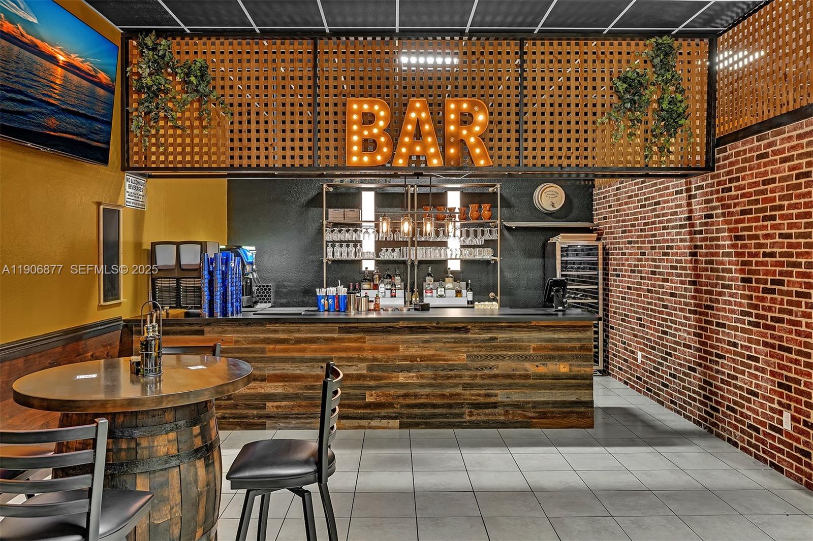 See details / sq. ft. $ 2025-12-15 0 Photo