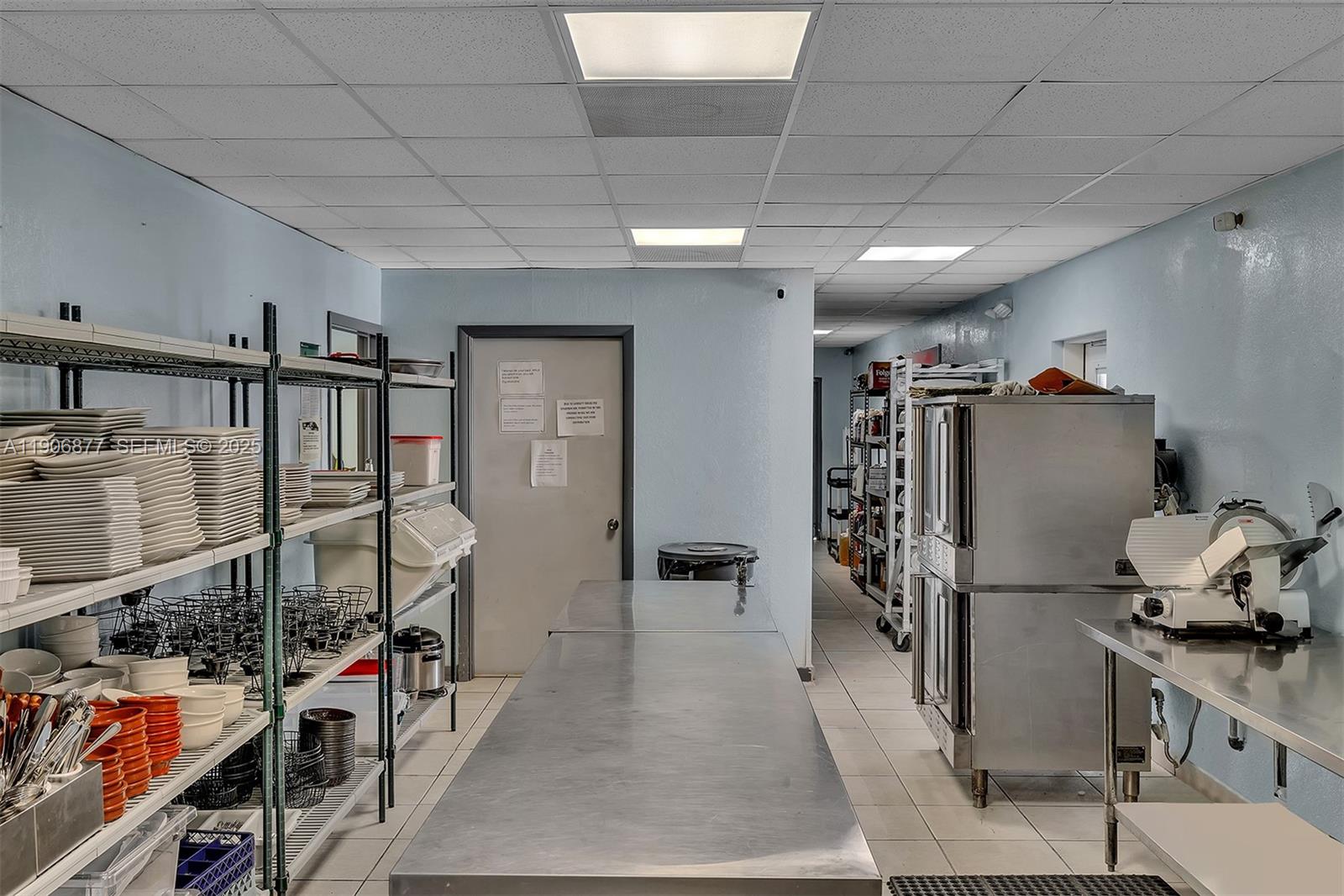 See details / sq. ft. $ 2025-12-15 0 Photo