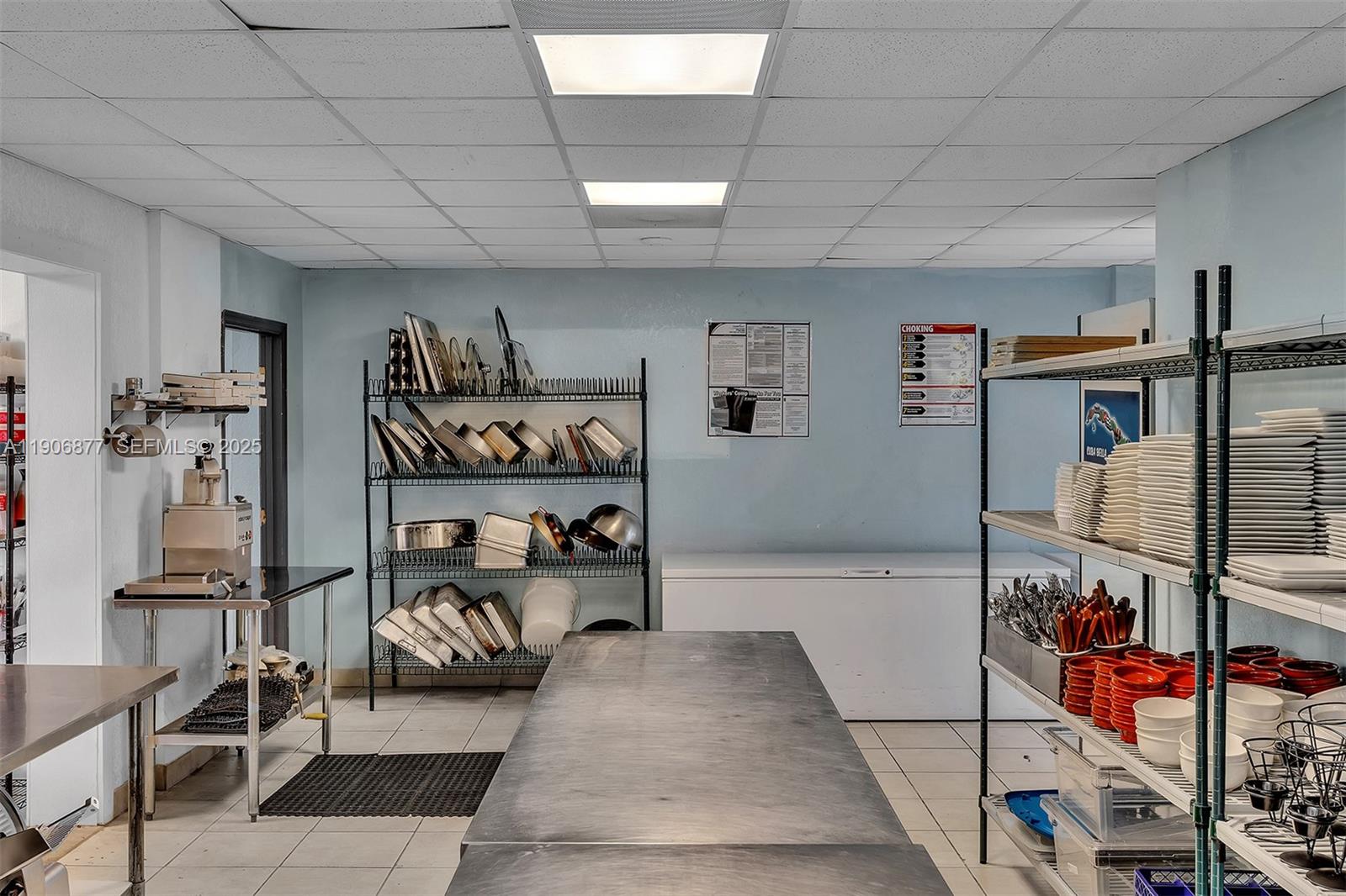 See details / sq. ft. $ 2025-12-15 0 Photo