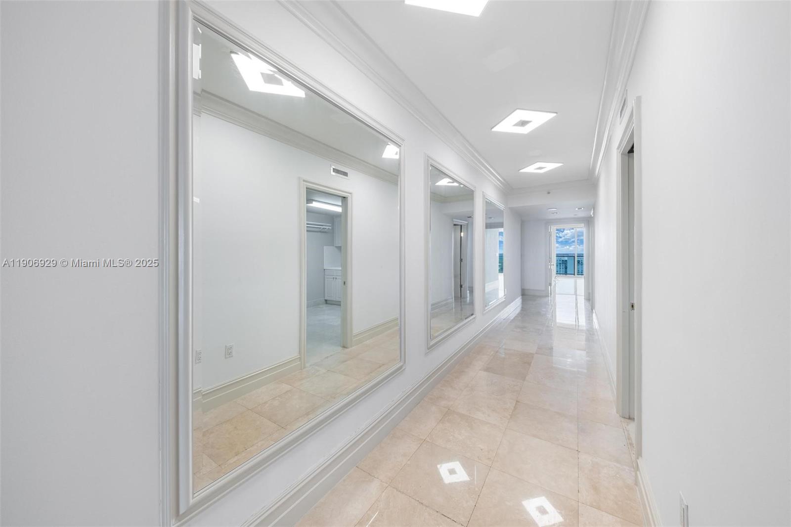 Photo of 3201 183rd St  #2506, Aventura, Florida, 33160 - 