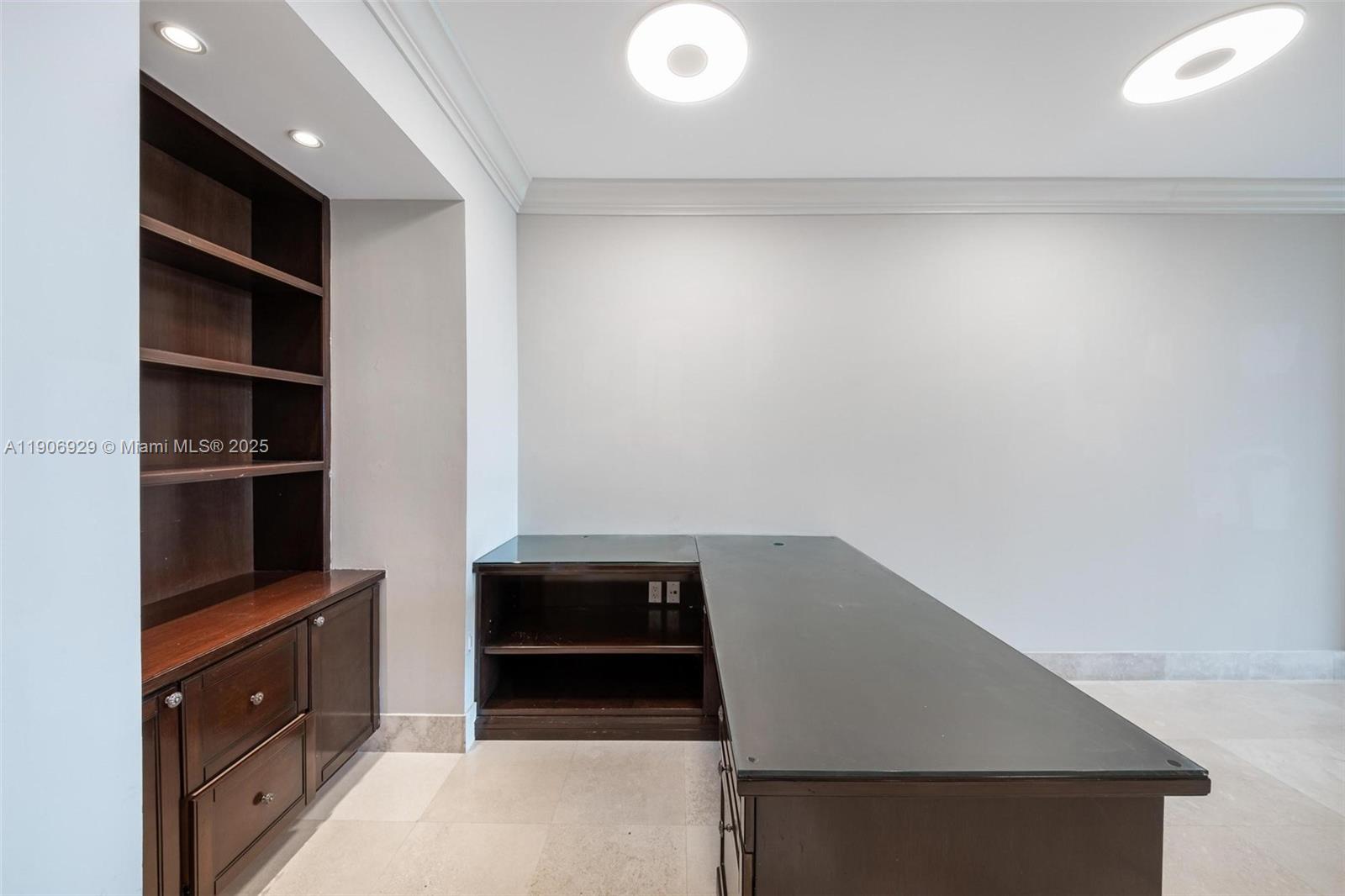 Photo of 3201 183rd St  #2506, Aventura, Florida, 33160 - 