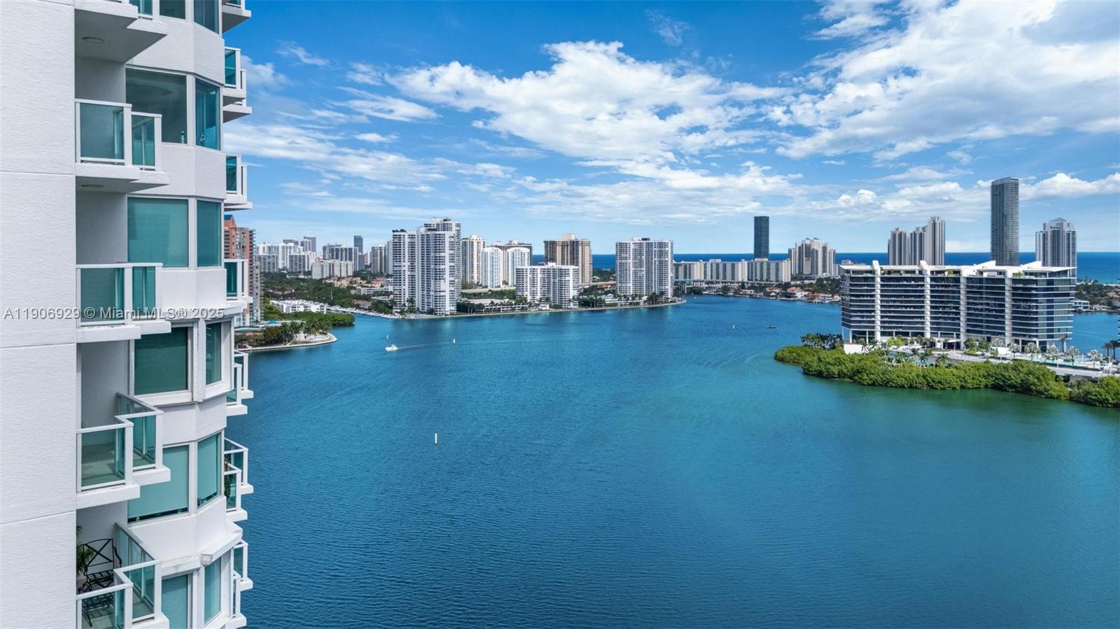 Photo of 3201 183rd St  #2506, Aventura, Florida, 33160 - 