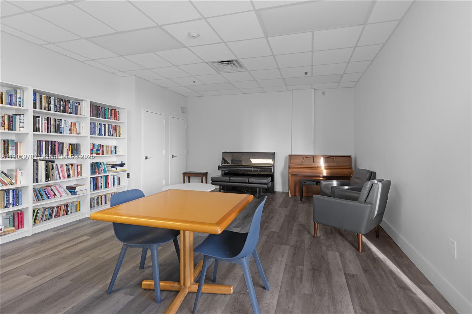 Photo of 3701 Country Club Dr #1009, Aventura, Florida, 33180 -