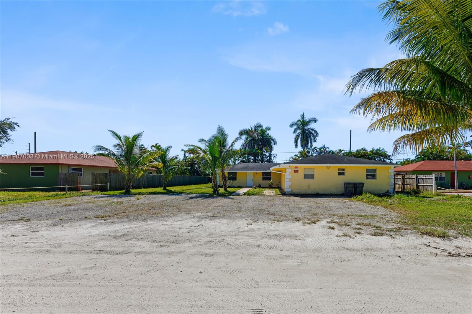   /  2498 sq. ft. $ 2025-11-03 0 Photo