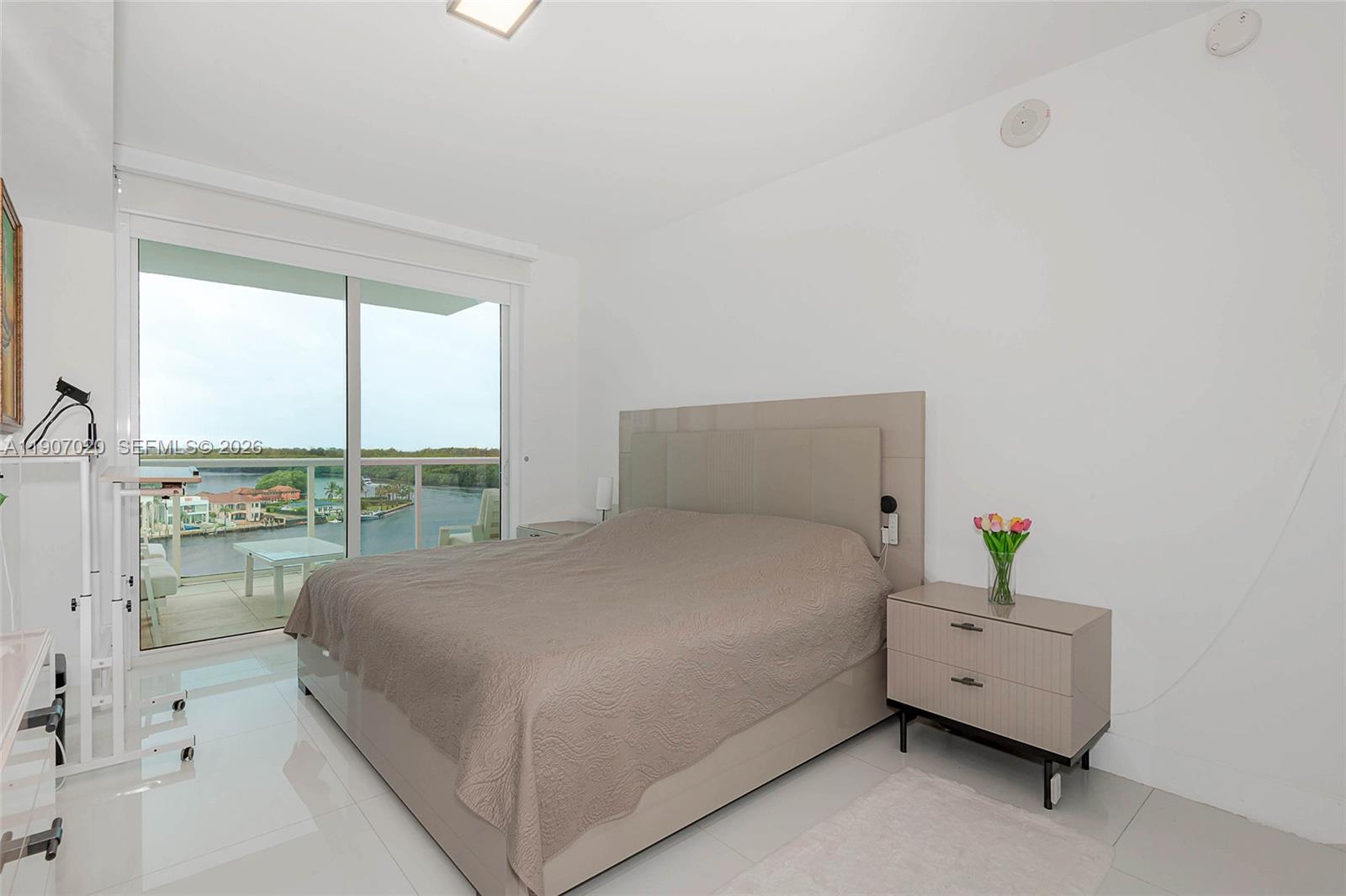 Photo of 400 Sunny Isles Blvd  #906, Sunny Isles Beach, Florida, 33160 - 