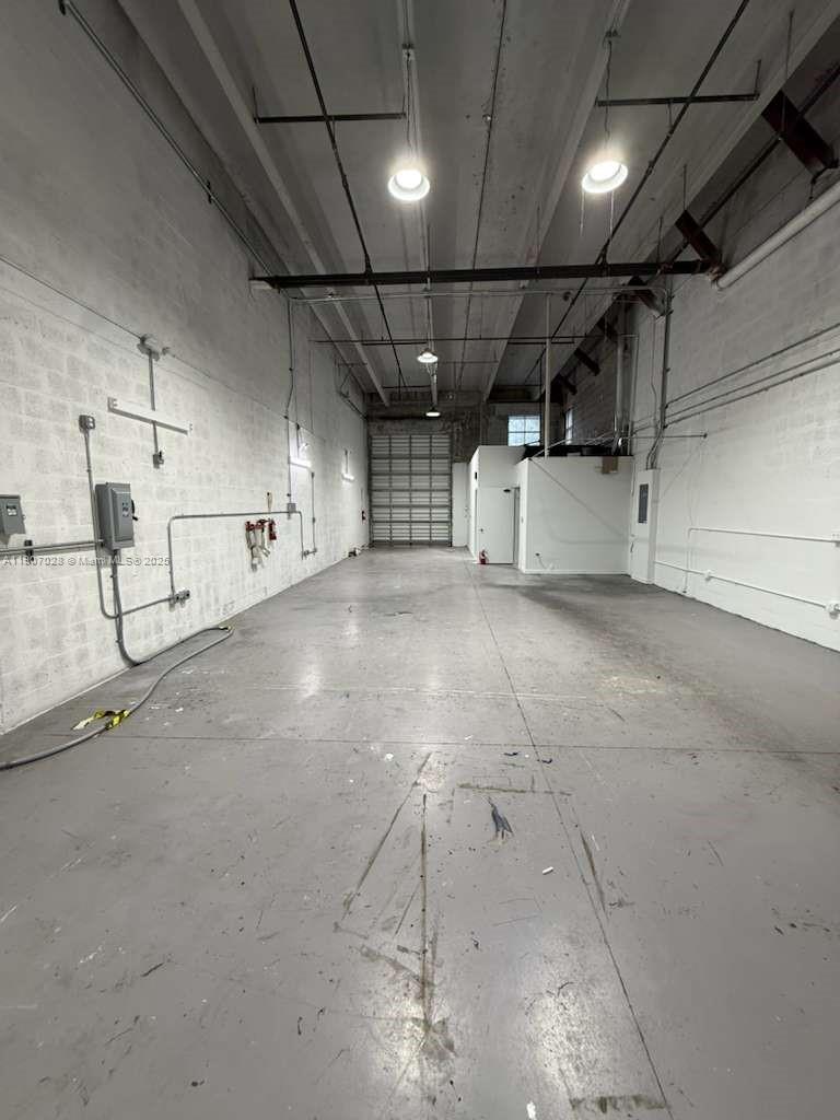 See details 101 / sq. ft. $ 2025-11-03 0 Photo