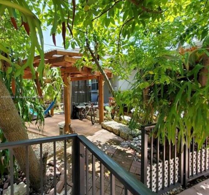   /  2057 sq. ft. $ 2025-11-03 0 Photo