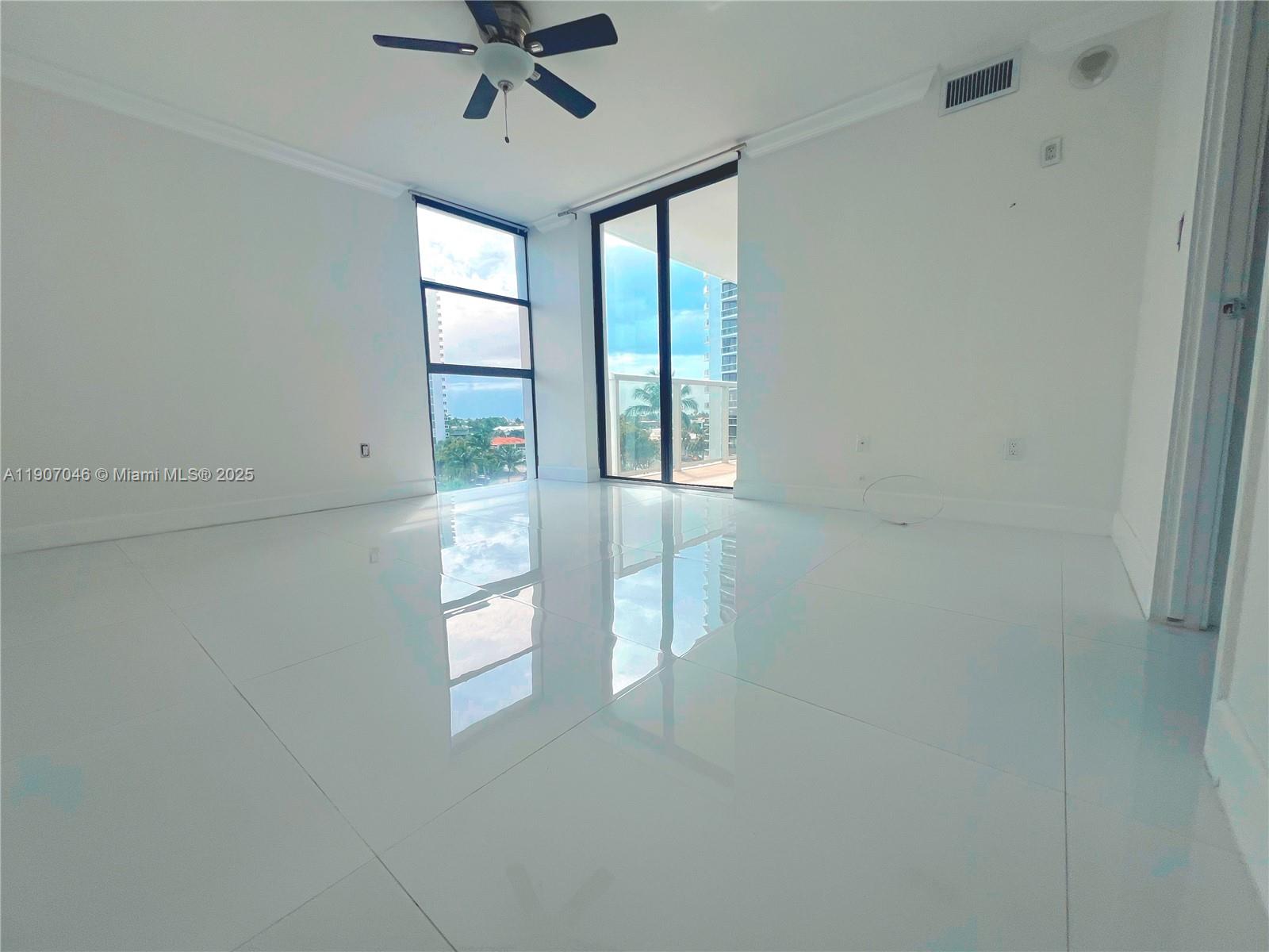Photo of 3731 Country Club Dr  #622, Aventura, Florida, 33180 - 
