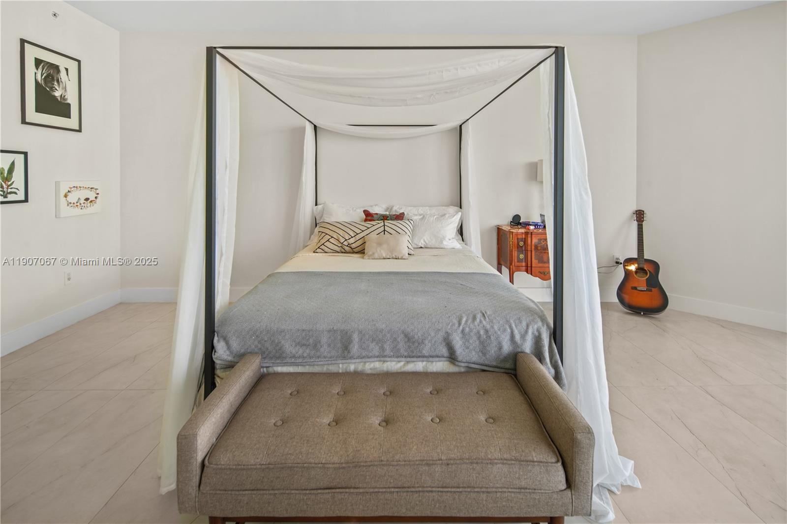 Photo of 17111 Biscayne Blvd  #1805, North Miami Beach, Florida, 33160 - 