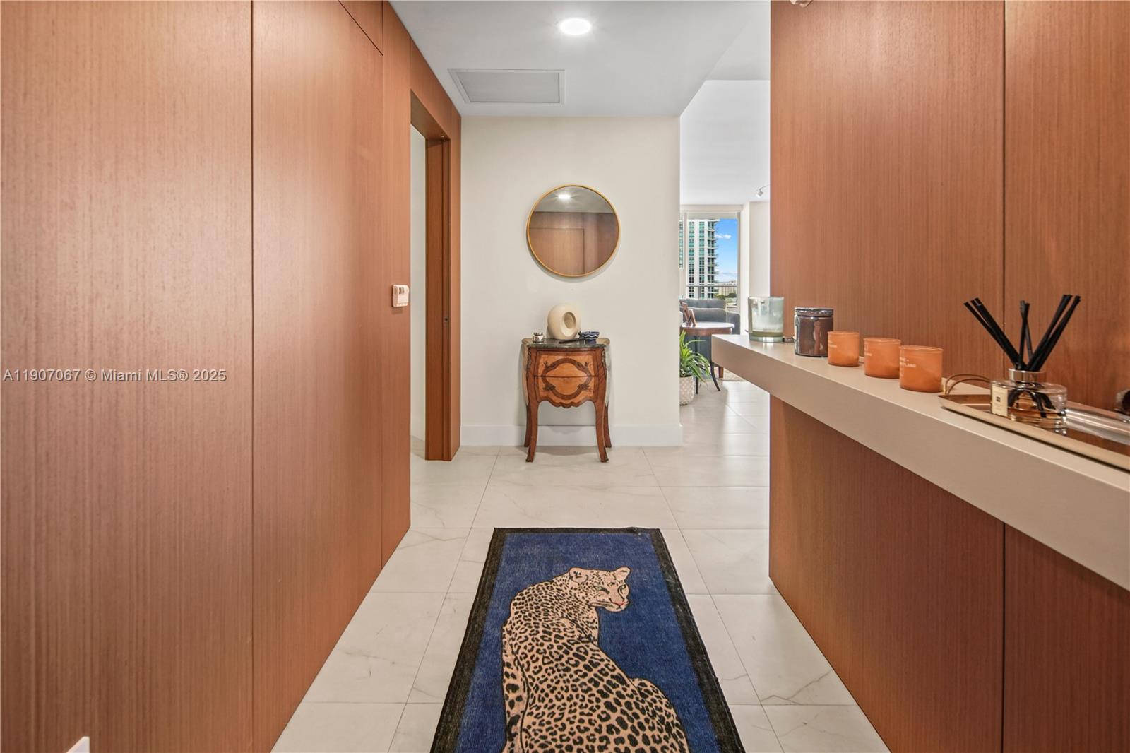 Photo of 17111 Biscayne Blvd  #1805, North Miami Beach, Florida, 33160 - 