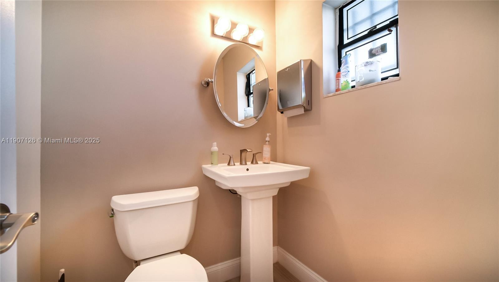 13 & 14  /   sq. ft. $ 2025-11-03 0 Photo