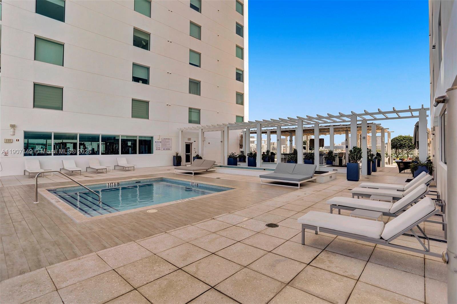 Photo of 400 Sunny Isles Blvd  #2021, Sunny Isles Beach, Florida, 33160 - 