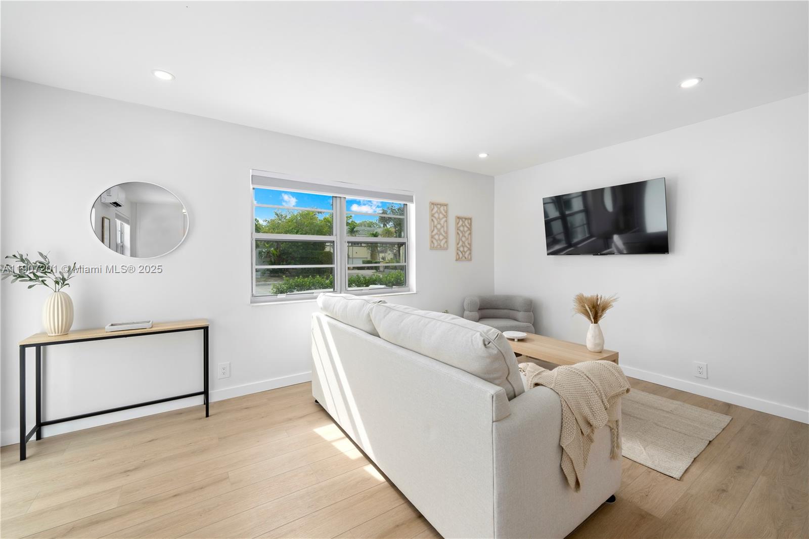   /  5144 sq. ft. $ 2025-11-03 0 Photo