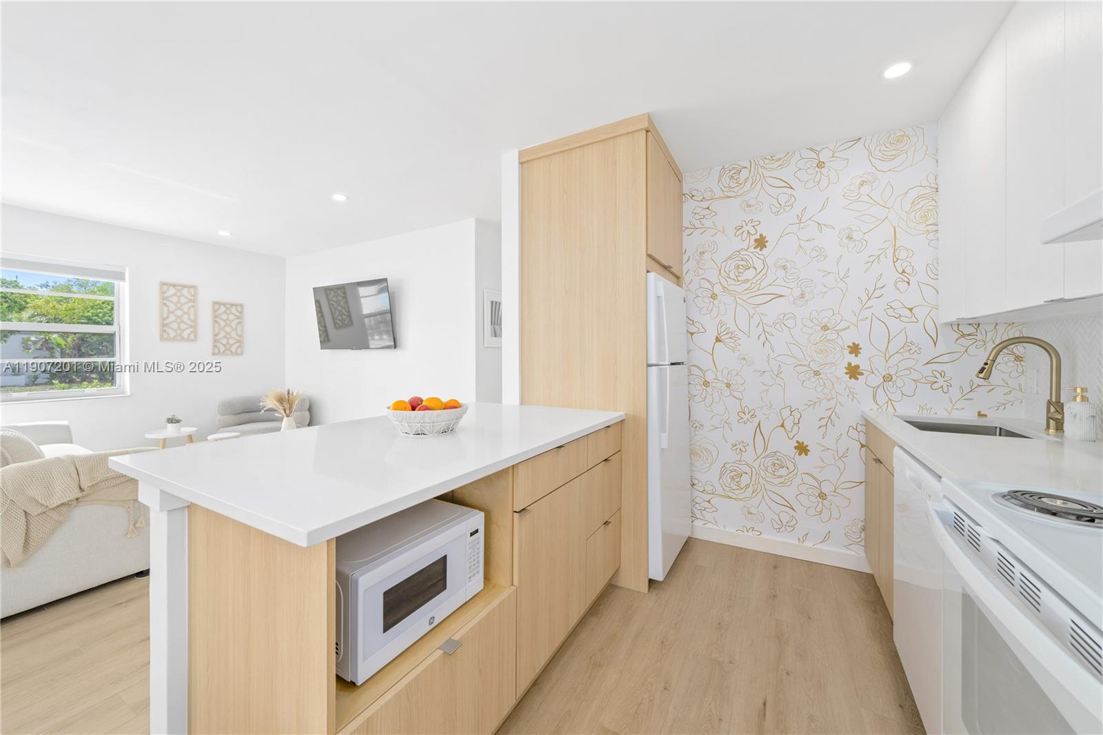   /  5144 sq. ft. $ 2025-11-03 0 Photo