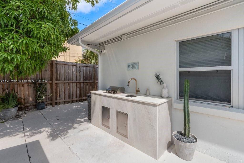   /  5144 sq. ft. $ 2025-11-03 0 Photo