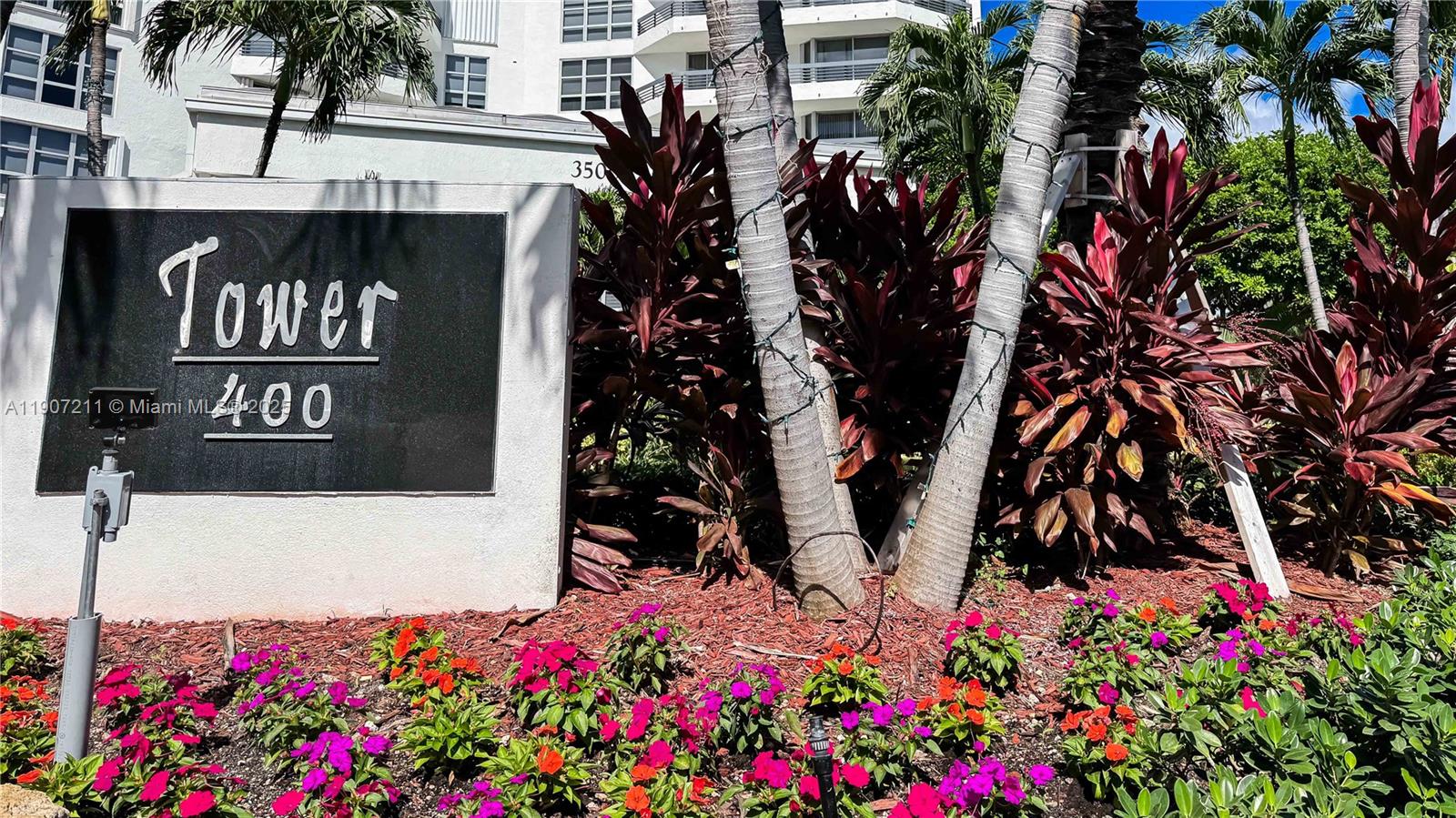 Подробнее 2206 2 / 2 1464 кв.футов $ 2025-11-03 0 Фото