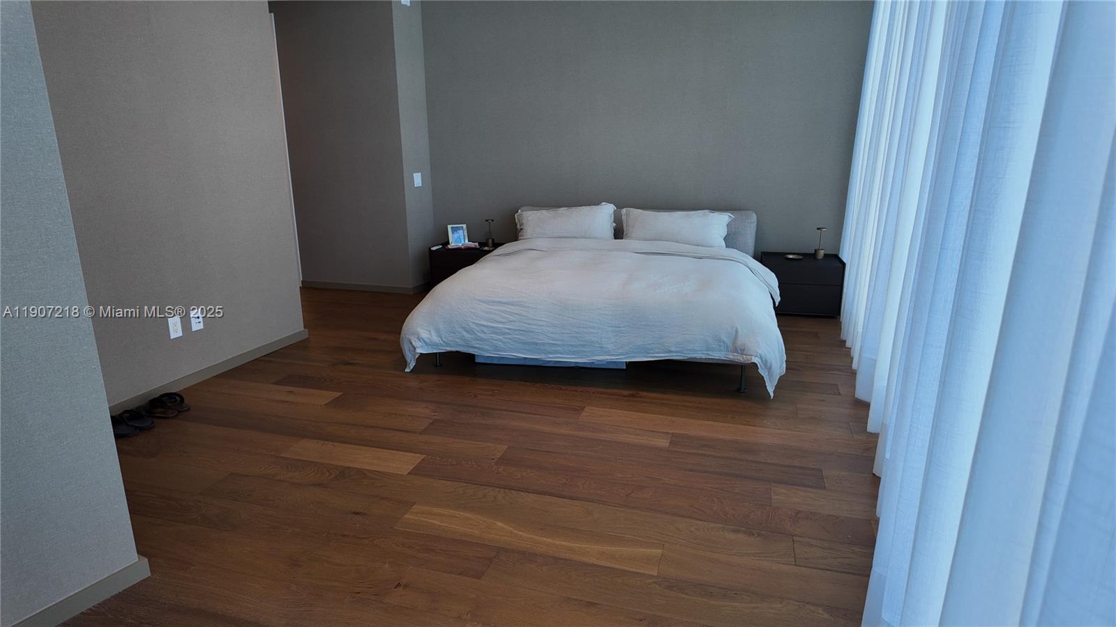 Photo of 18555 Collins Ave  #905, Sunny Isles Beach, Florida, 33160 - 