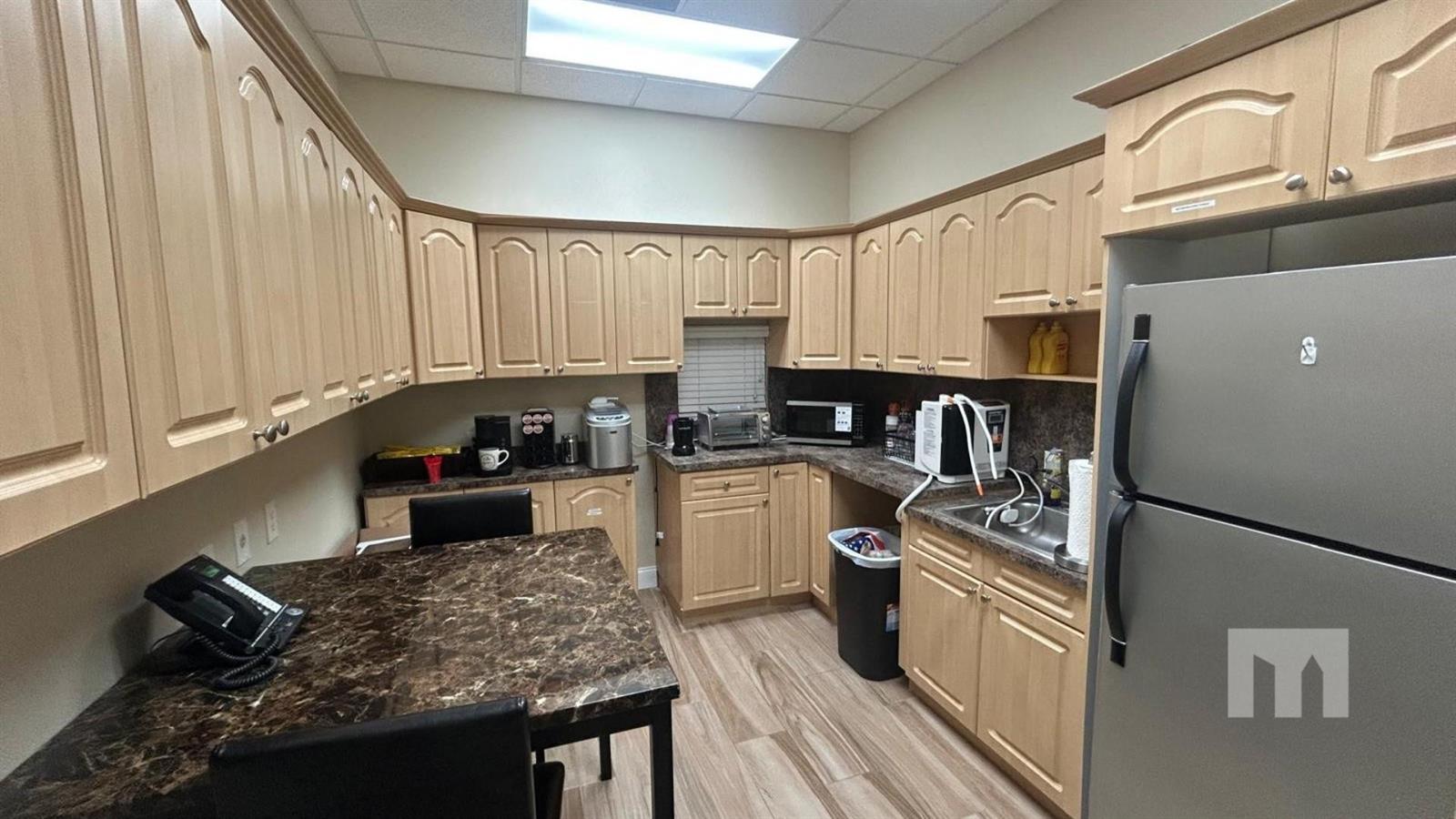 Ver detalles 110A & 111A / 0 sq. ft. $ 2025-11-11 0 foto