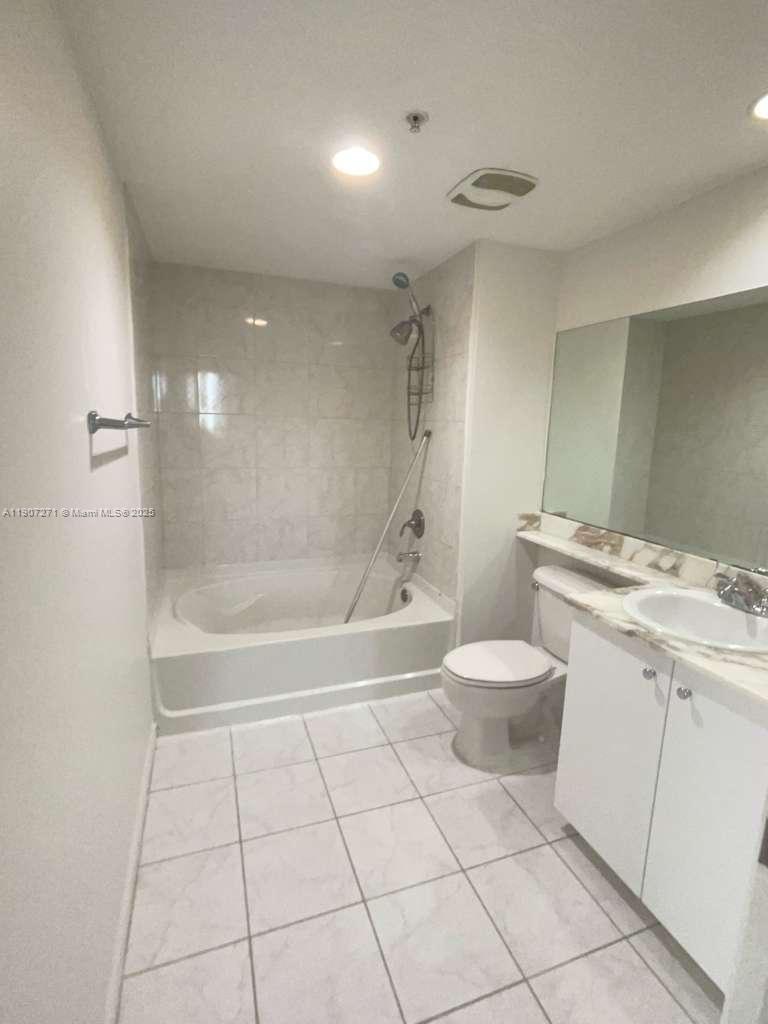 Photo of 18800 29th Ave  #711, Aventura, Florida, 33180 - 