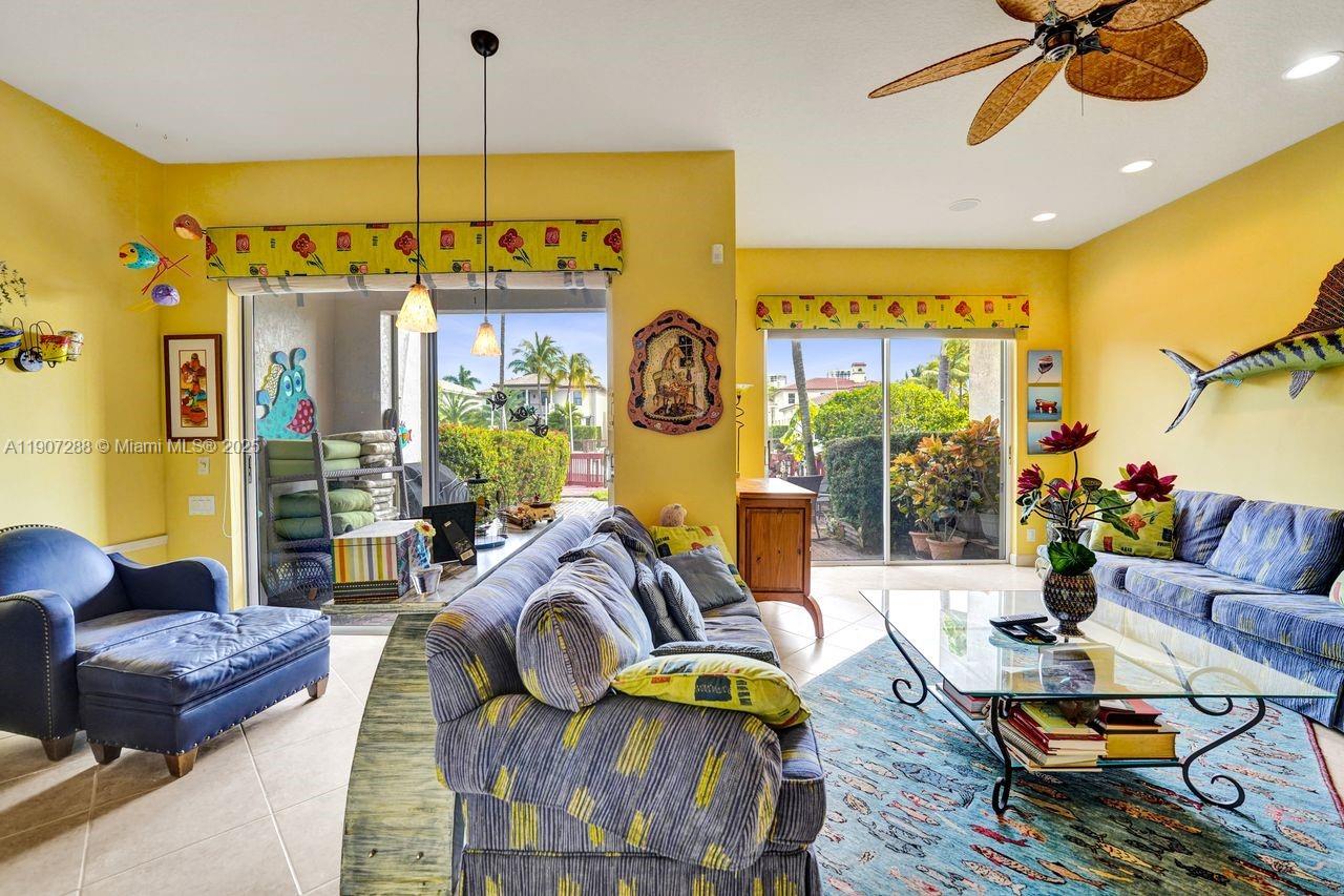 Photo of 1385 Harbor Vw E  (1385), Hollywood, Florida, 33019 - 