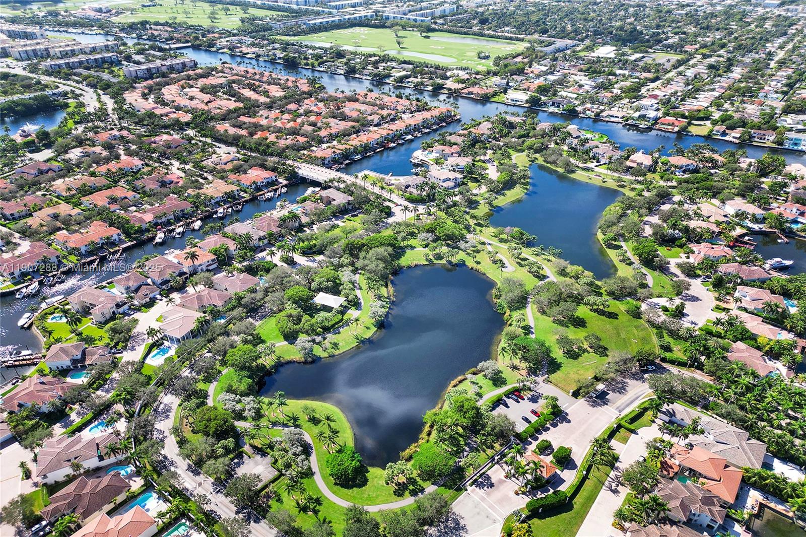 Photo of 1385 Harbor Vw E  (1385), Hollywood, Florida, 33019 - 