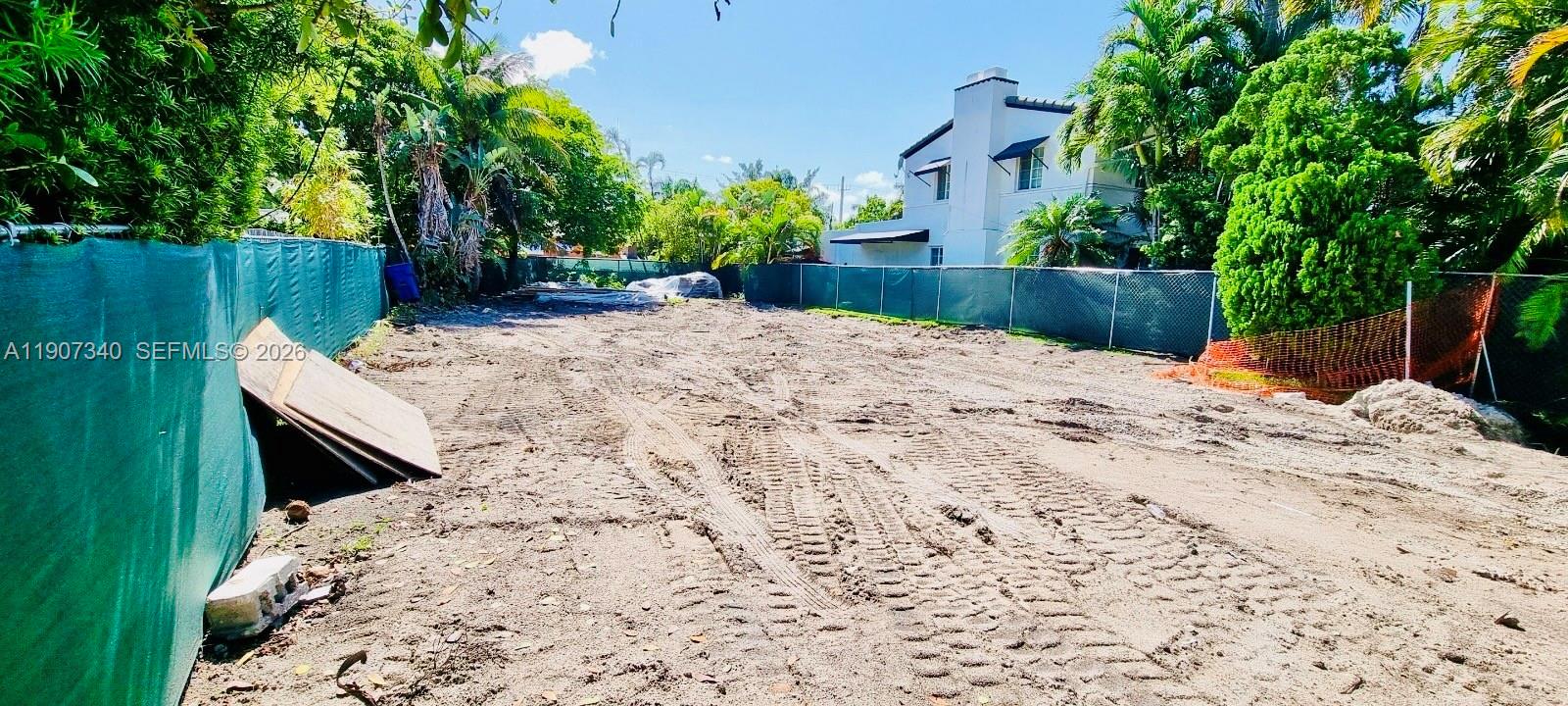 Подробнее / кв.футов $ 2025-11-03 0 Фото