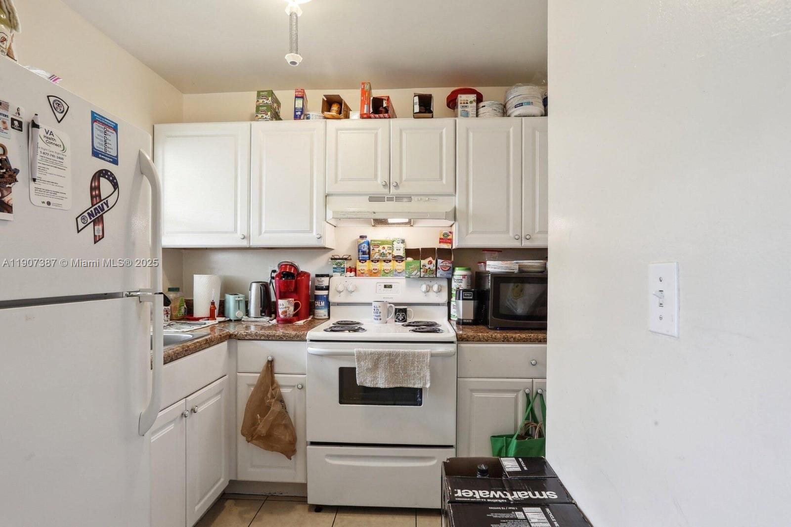 Ver detalles / 2219 sq. ft. $ 2025-11-03 0 foto