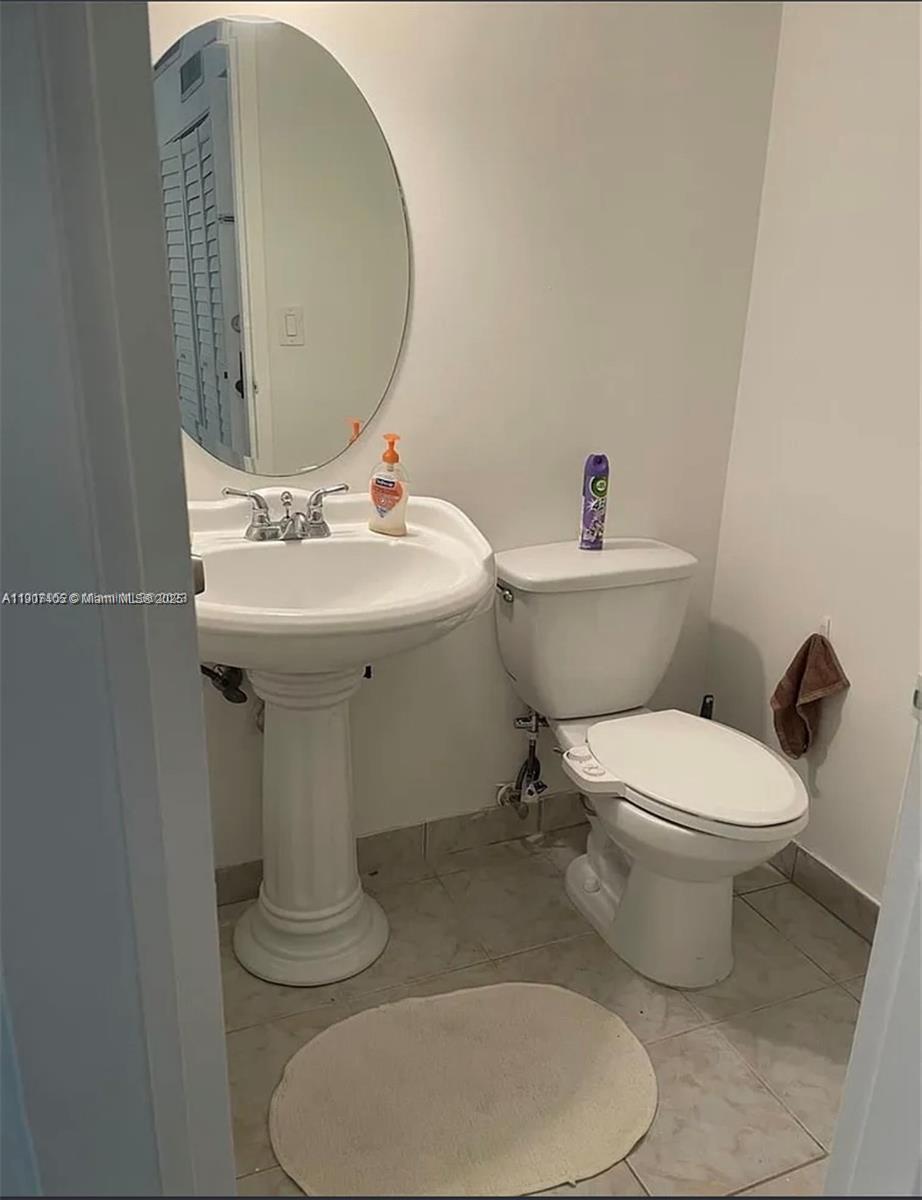 Photo of 16909 Bay Rd #512, Sunny Isles Beach, Florida, 33160 -