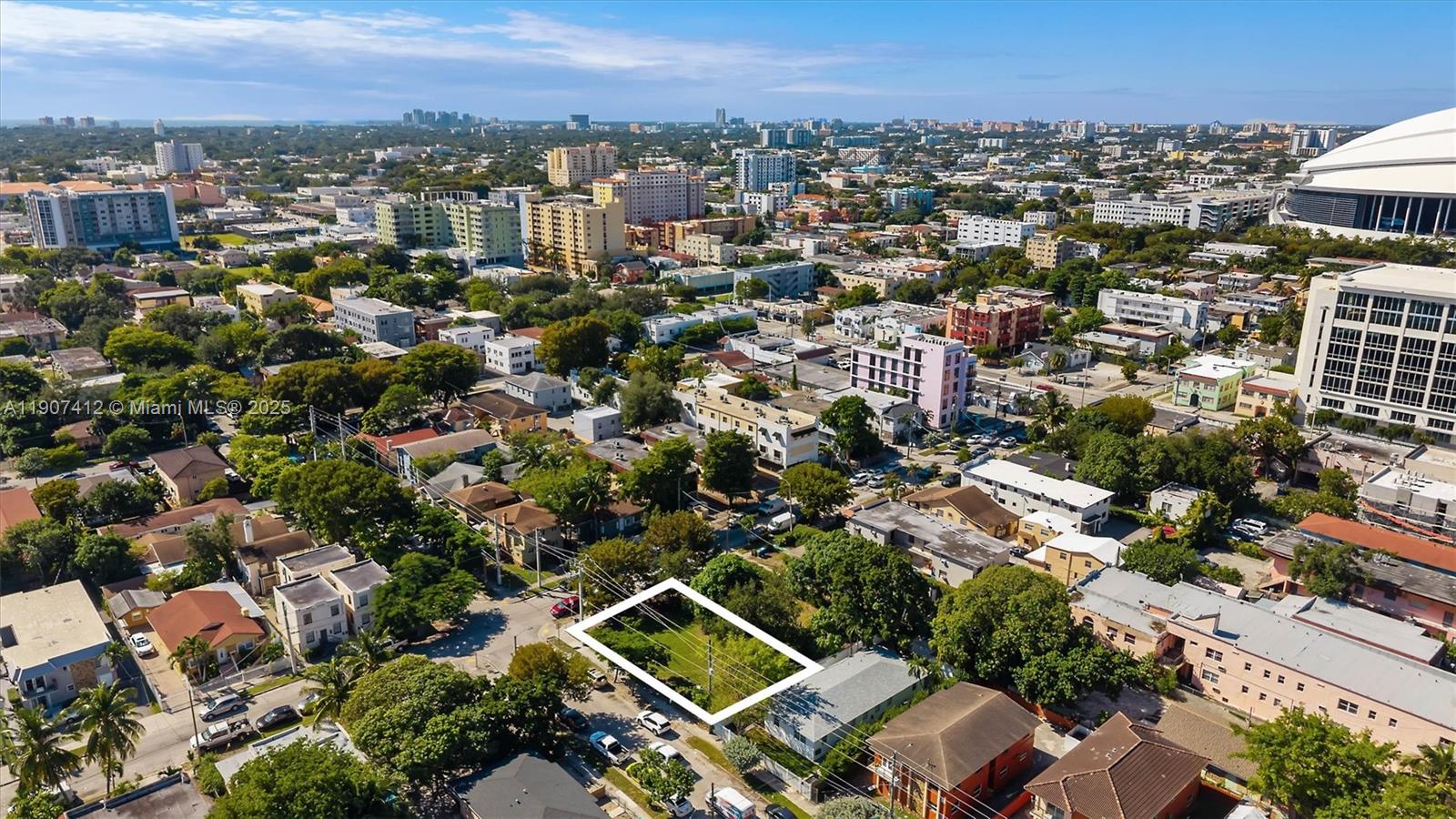 Ver detalles / sq. ft. $ 2025-11-03 0 foto