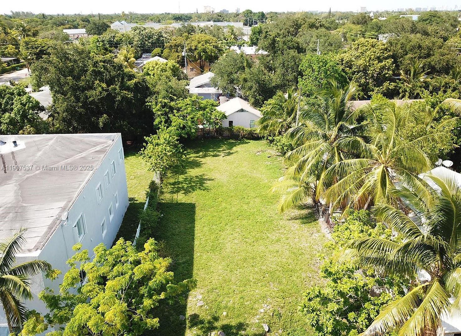 See details / sq. ft. $ 2025-11-03 0 Photo