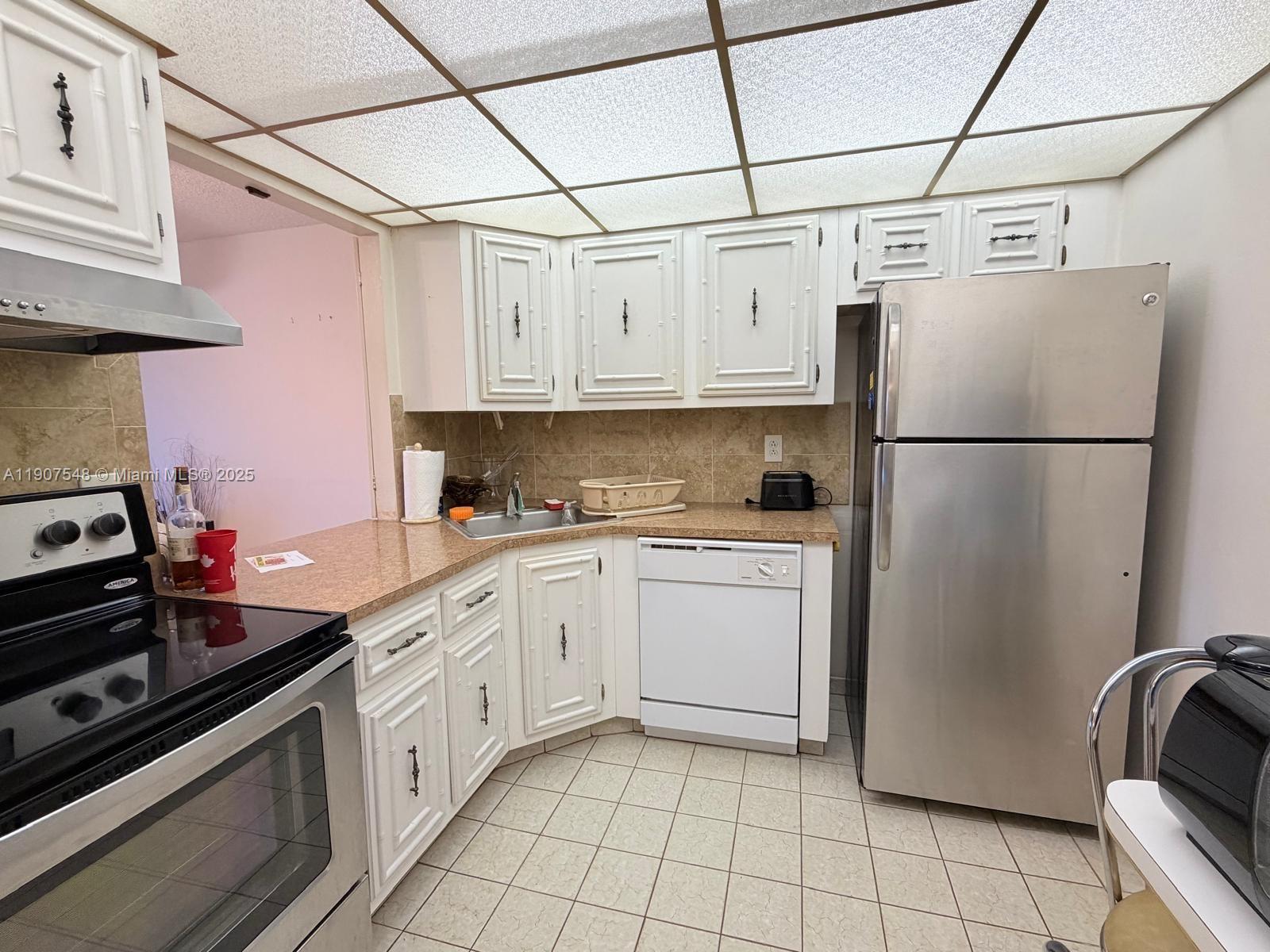 Photo of 501 Three Islands Blvd #305, Hallandale Beach, Florida, 33009 -