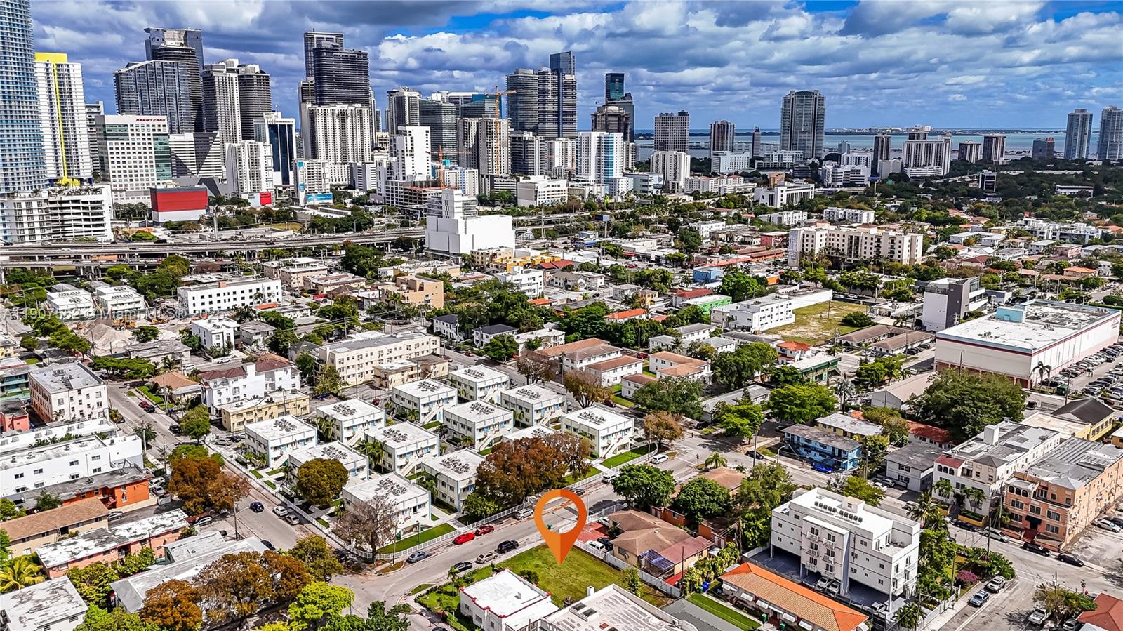 See details / sq. ft. $ 2025-11-03 0 Photo