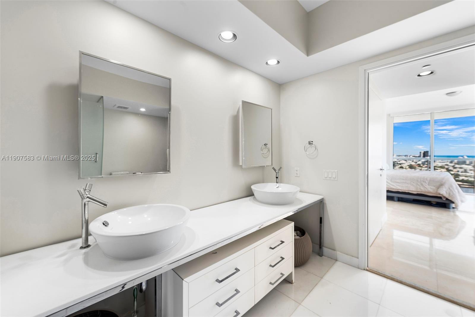 Photo of 450 Alton Rd #3010, Miami Beach, Florida, 33139 -