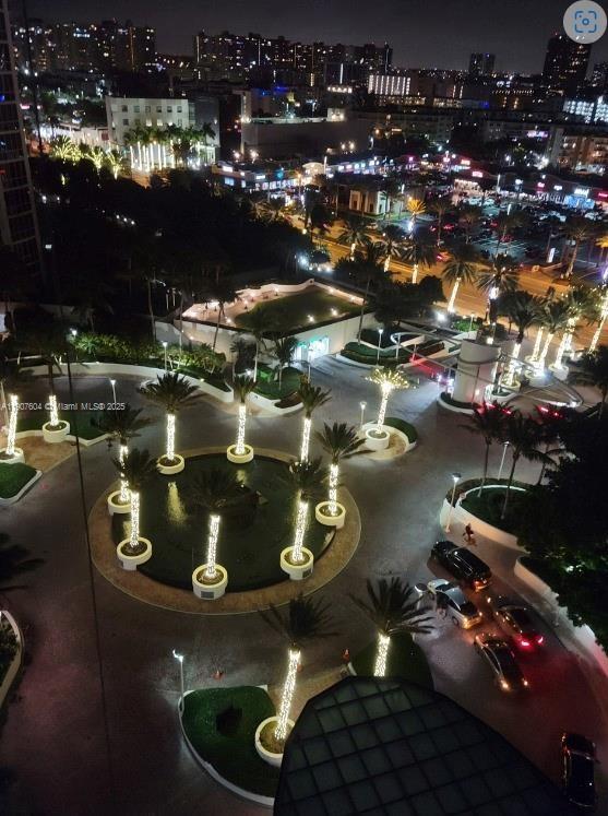 See details 1408 1 / 2 881 sq. ft. $ 2025-11-03 0 Photo