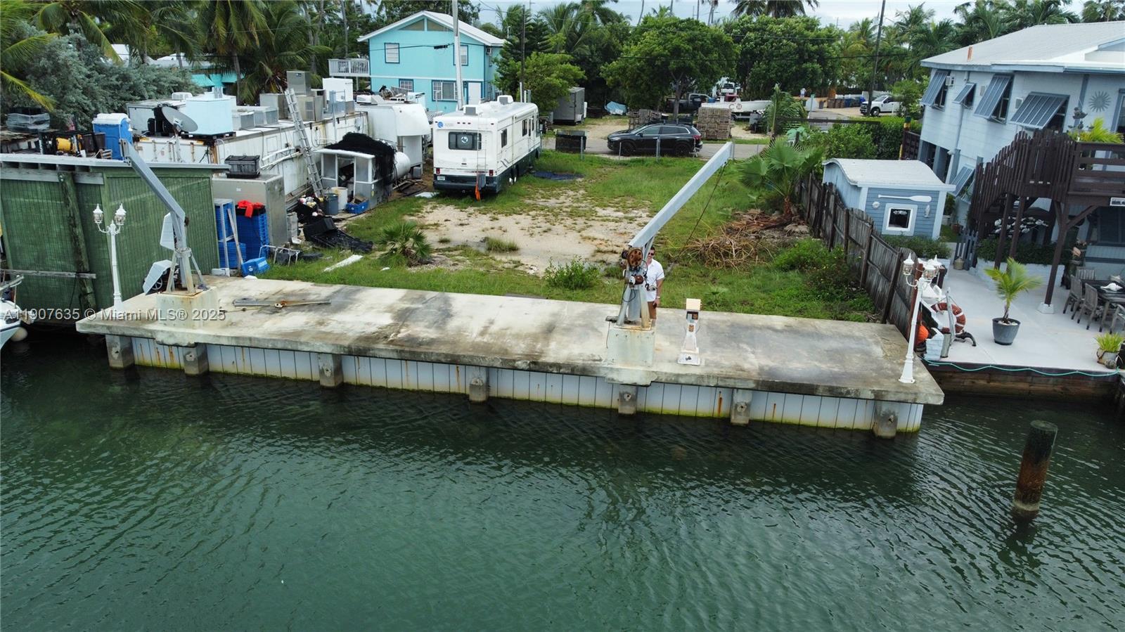 See details / sq. ft. $ 2025-11-03 0 Photo