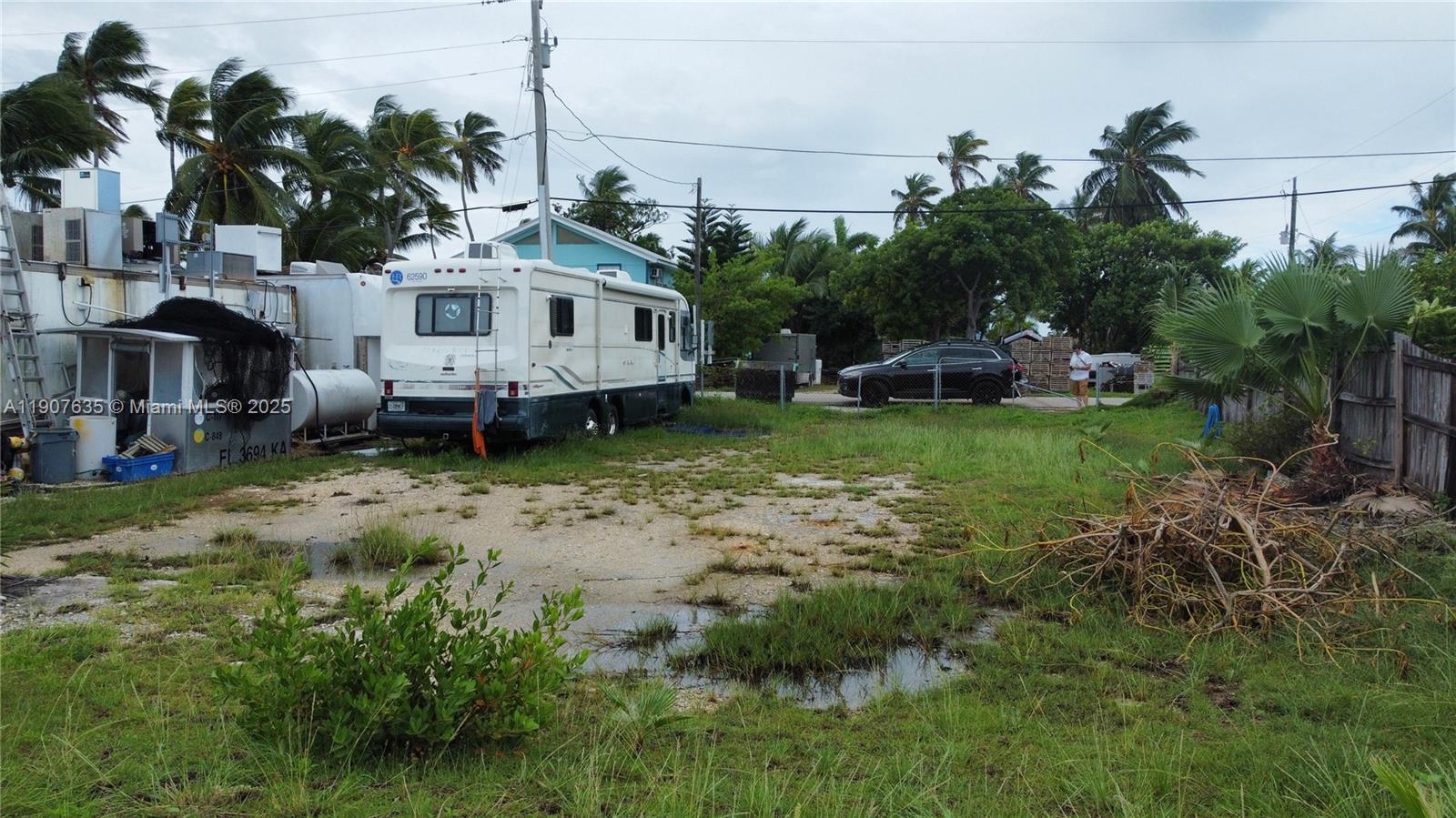 See details / sq. ft. $ 2025-11-03 0 Photo