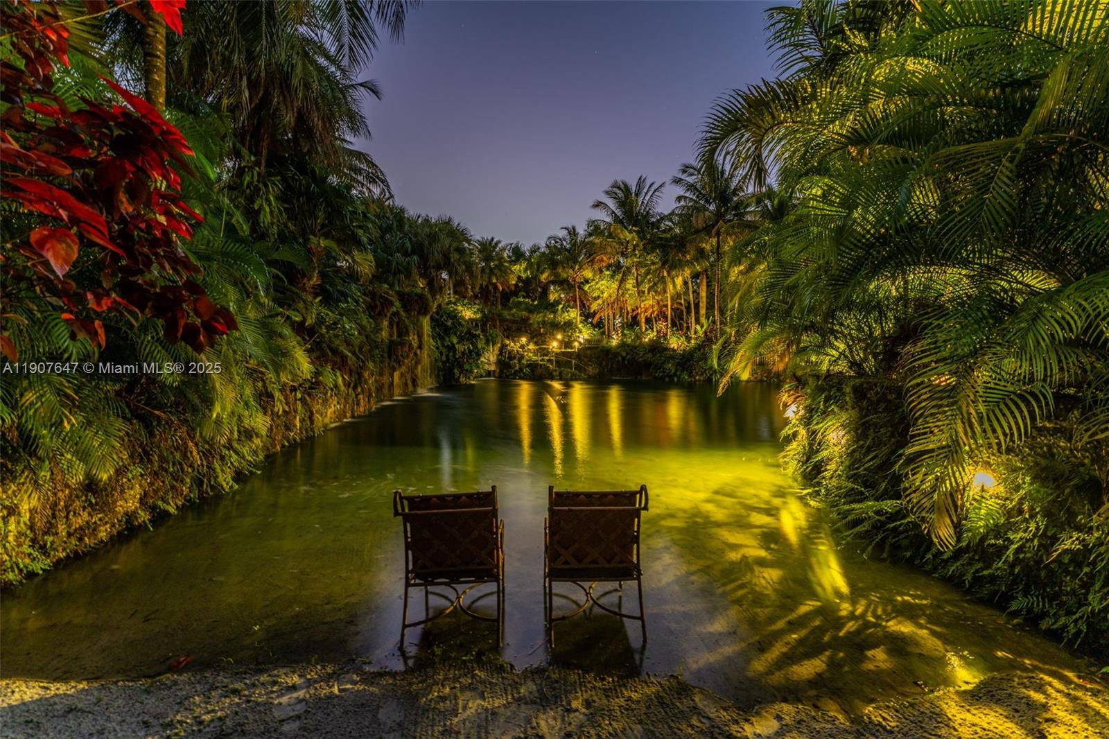 See details / sq. ft. $ 2025-11-04 0 Photo