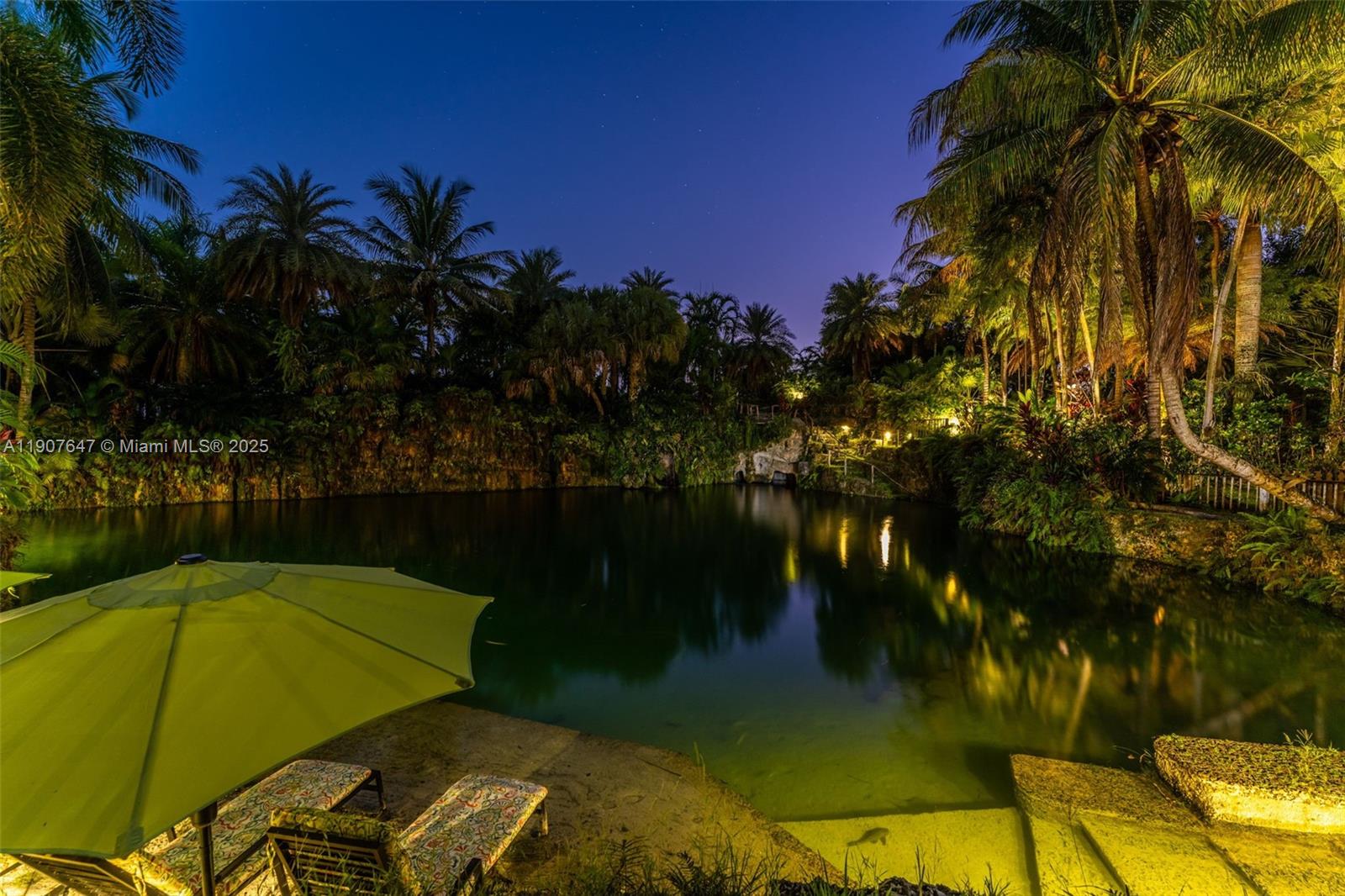 See details / sq. ft. $ 2025-11-04 0 Photo