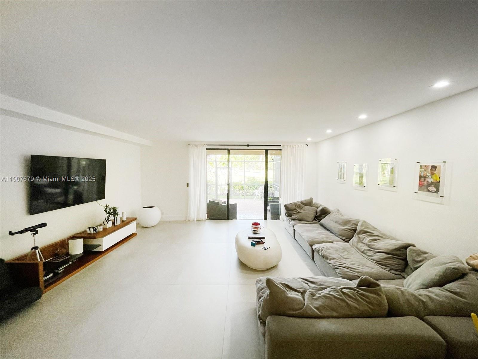 Photo of 20444 34th Ct (20444), Aventura, Florida, 33180 -