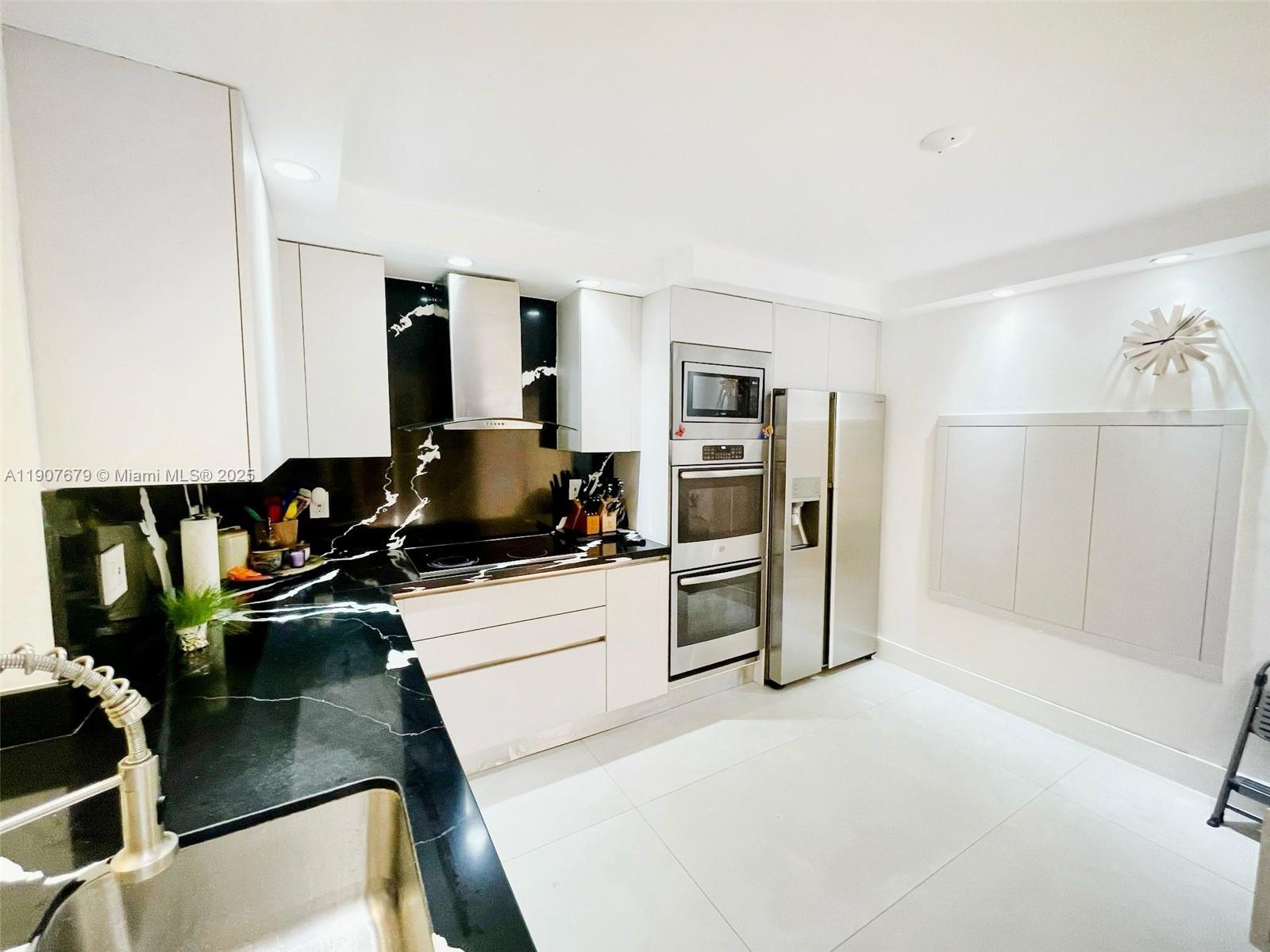 Photo of 20444 34th Ct (20444), Aventura, Florida, 33180 -