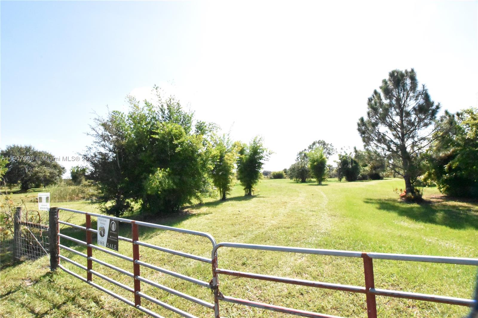 Подробнее / кв.футов $ 2025-11-04 0 Фото