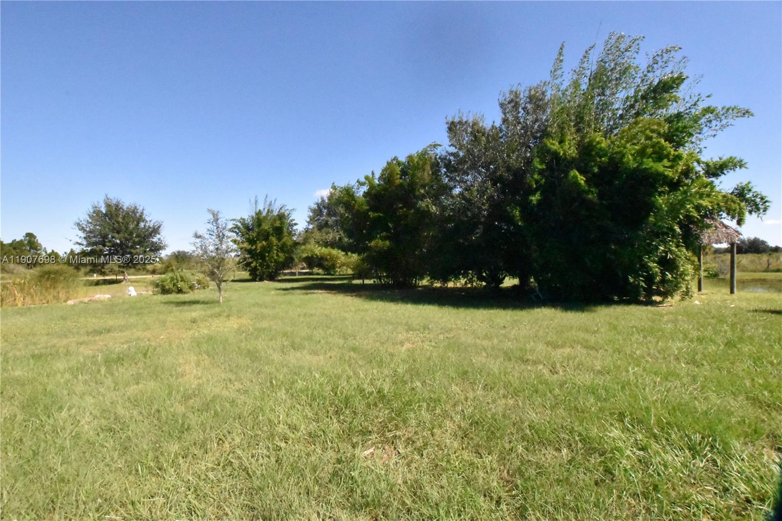 Подробнее / кв.футов $ 2025-11-04 0 Фото