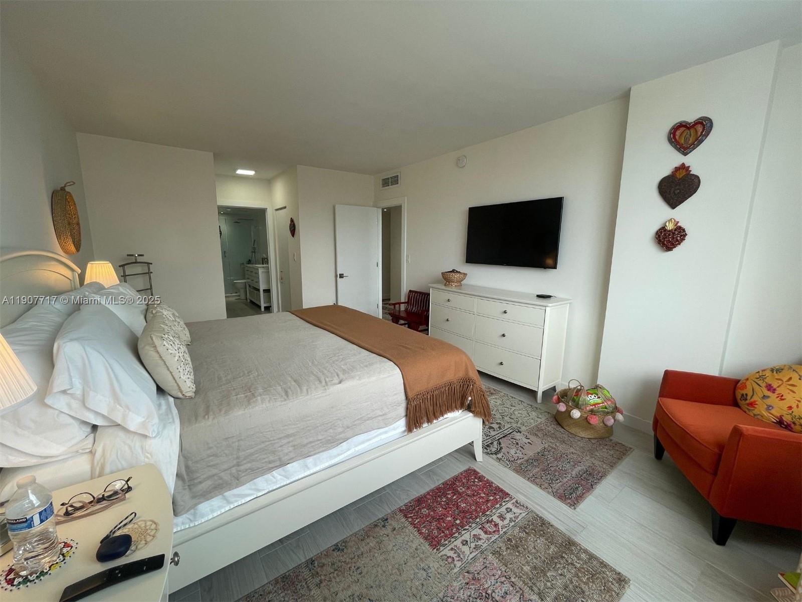 1123 2 / 2 1220 sq. ft. $ 2025-11-04 0 Photo