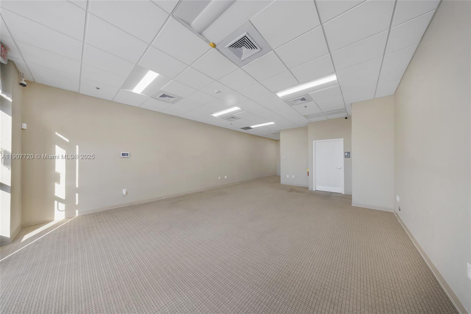 Ver detalles 4 / sq. ft. $ 2025-11-04 0 foto