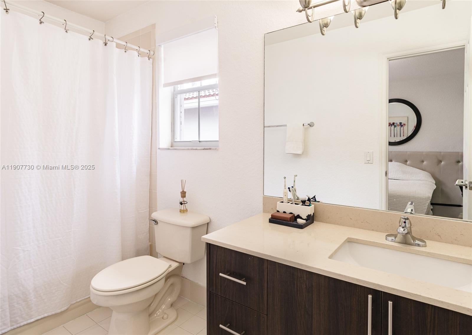 Photo of 1115 cherryapalm (1115), Hollywood, Florida, 33019 -