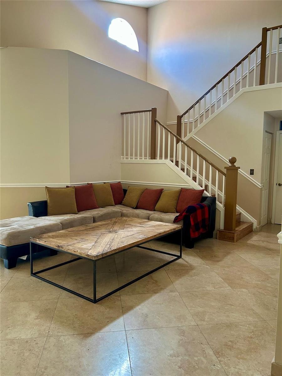 Ver detalles 6930 4 / 3 2014 sq. ft. $ 2026-06-14 0 foto