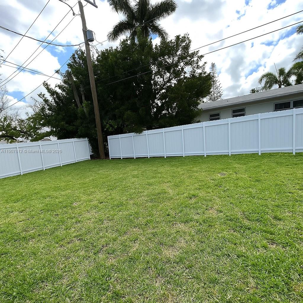   /  1567 sq. ft. $ 2025-11-04 0 Photo