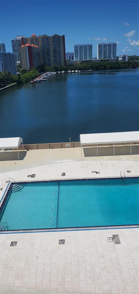 819 2 / 2 1275 sq. ft. $ 2026-06-15 0 foto